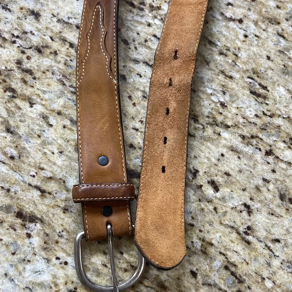 SILVER CREEK Brown Leather belt size 44”